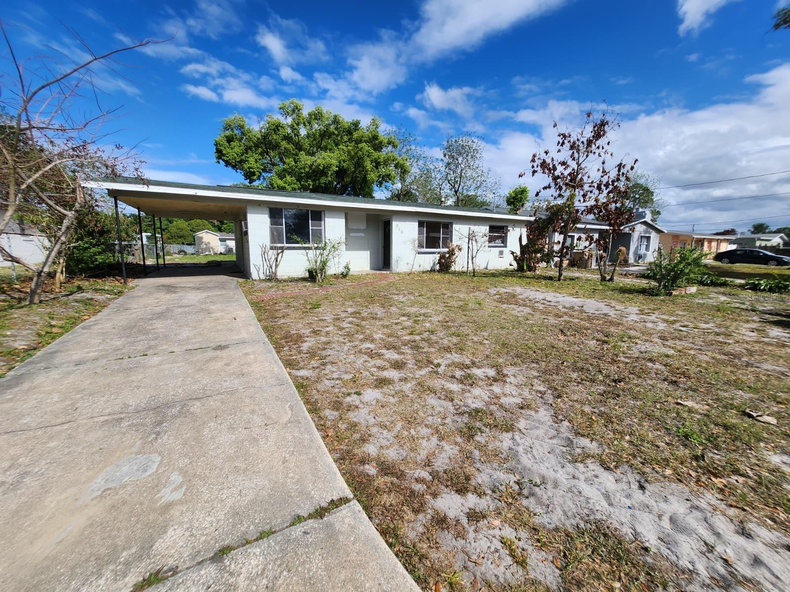 910 EMERALD DR, MOUNT DORA, FL, 32757