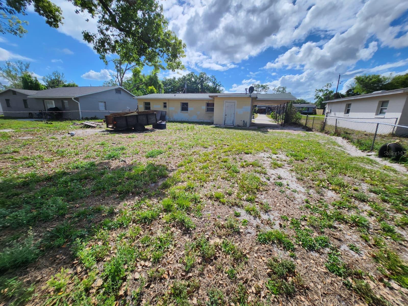 910 EMERALD DR, MOUNT DORA, FL, 32757