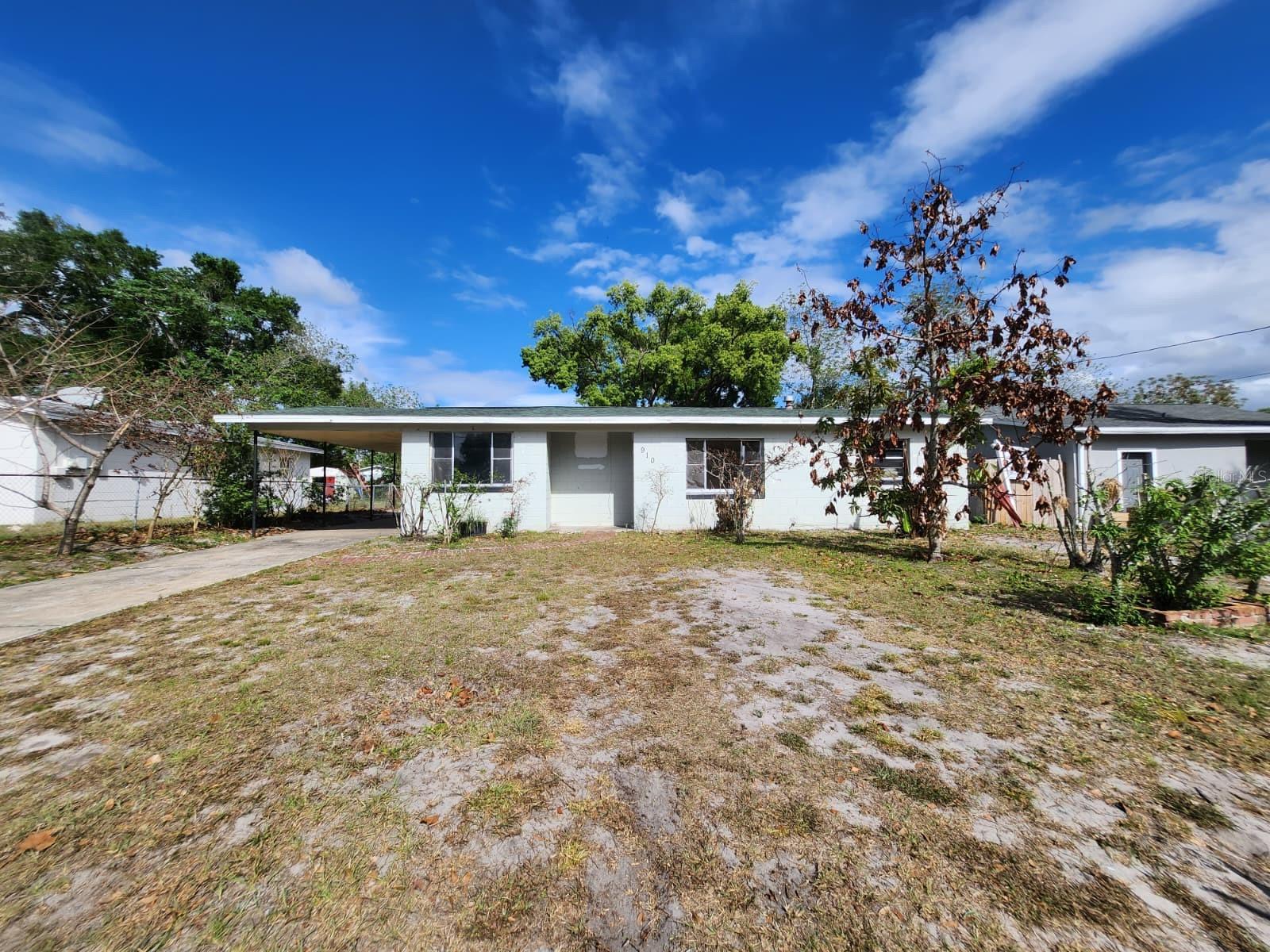 910 EMERALD DR, MOUNT DORA, FL, 32757