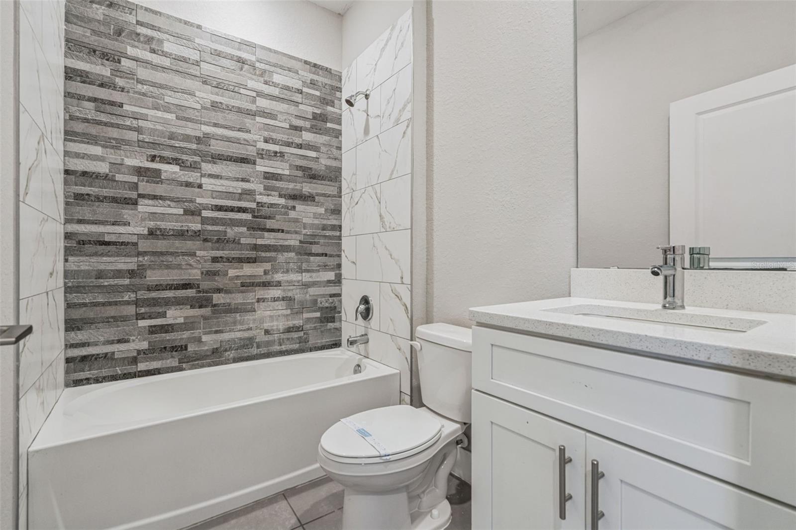 107 VIOLET CT, KISSIMMEE, FL, 34759