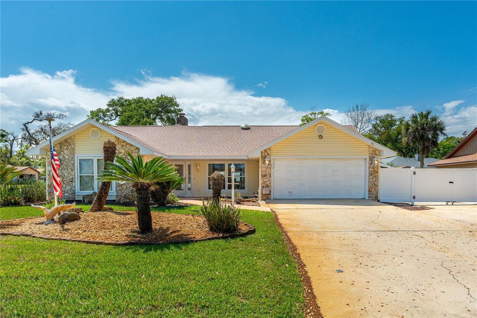 1500 OAK FOREST DR, ORMOND BEACH, FL, 32174