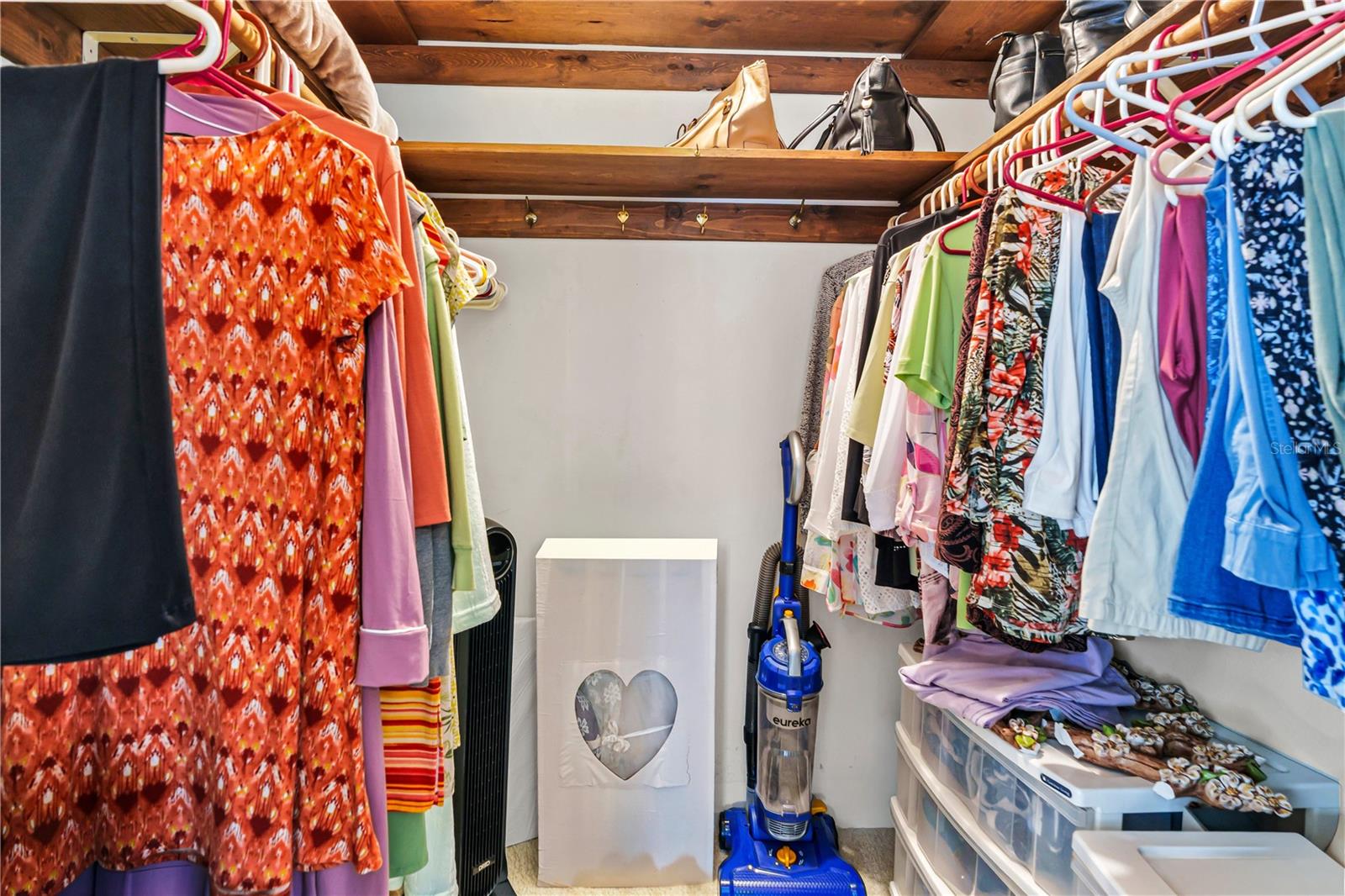 1500 OAK FOREST DR, ORMOND BEACH, FL, 32174