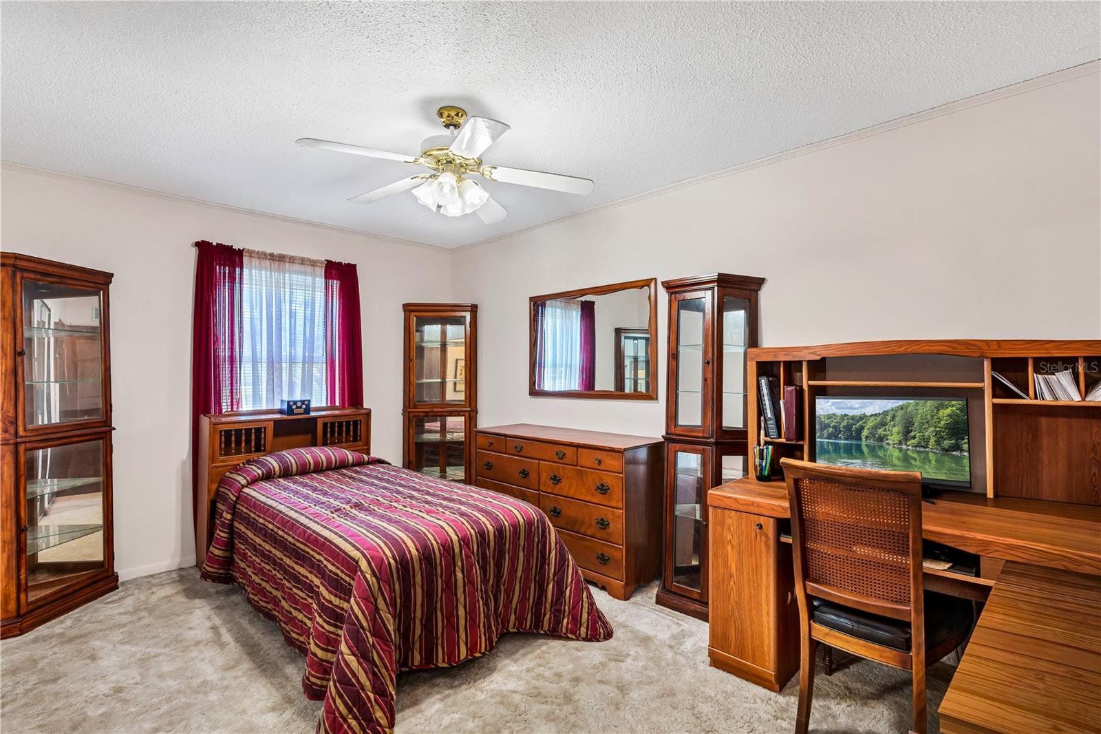 1500 OAK FOREST DR, ORMOND BEACH, FL, 32174
