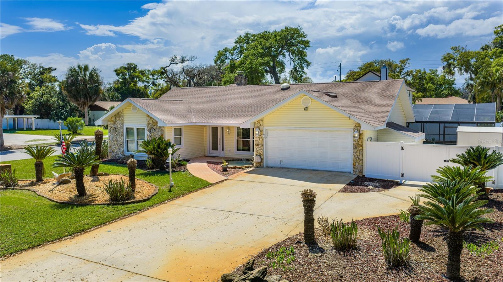 1500 OAK FOREST DR, ORMOND BEACH, FL, 32174