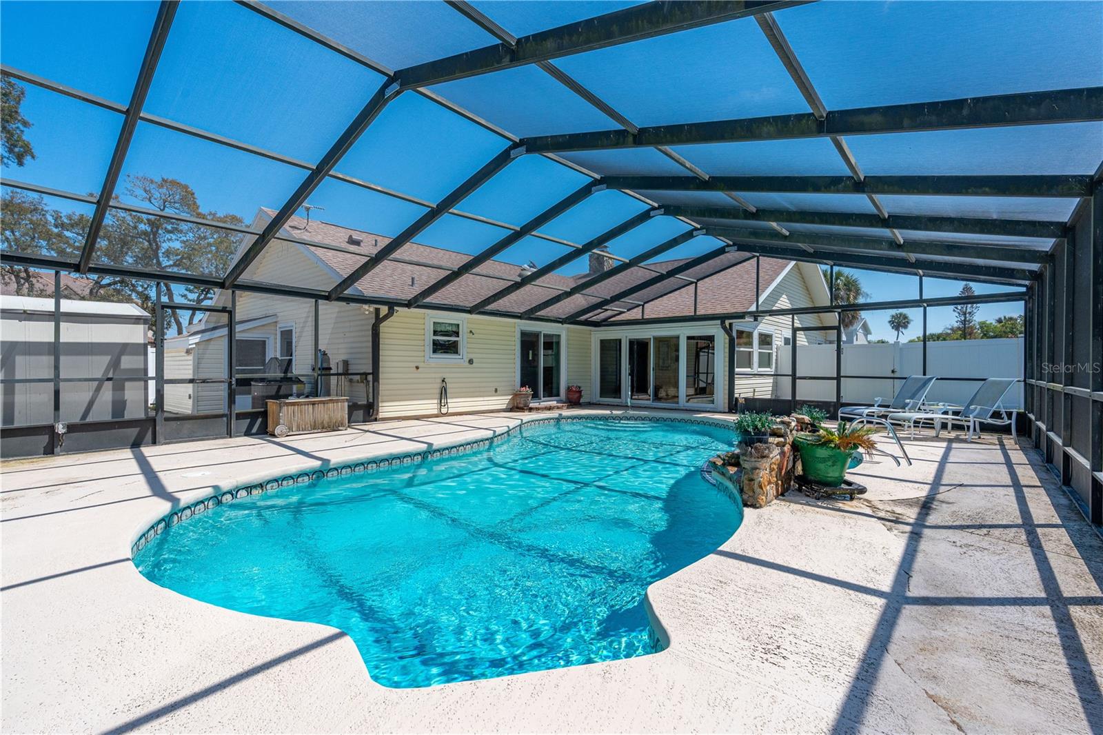 1500 OAK FOREST DR, ORMOND BEACH, FL, 32174