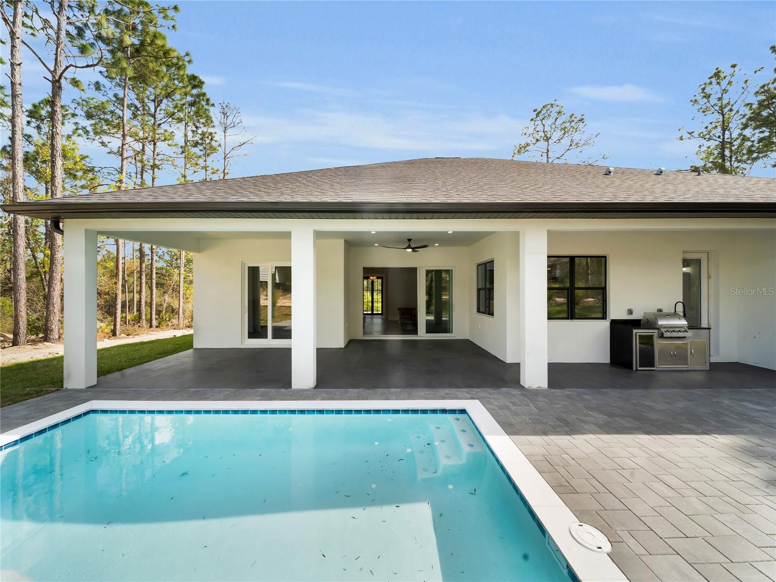 3889 W HAMPSHIRE BLVD, DUNNELLON, FL, 34433