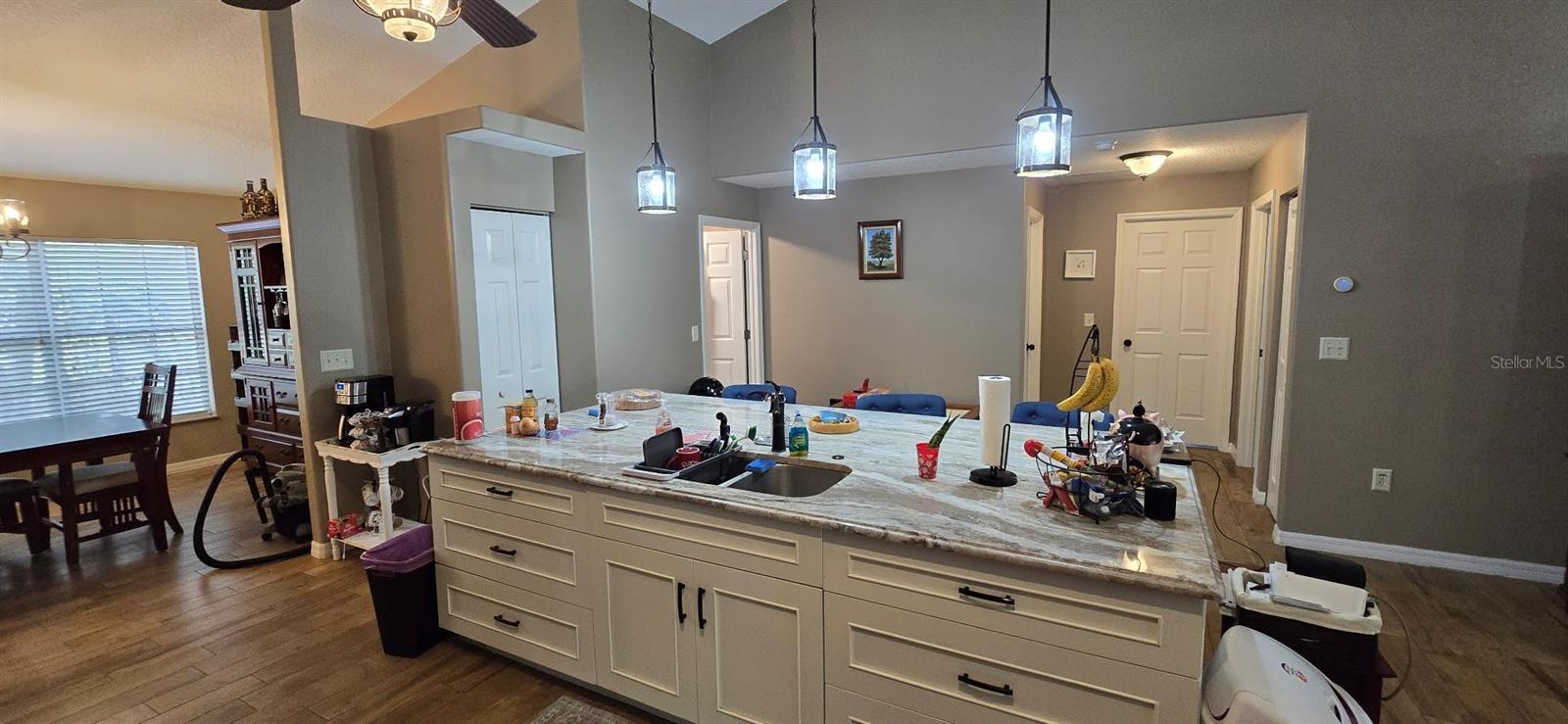 336 LAKECREST DR, TAVARES, FL, 32778