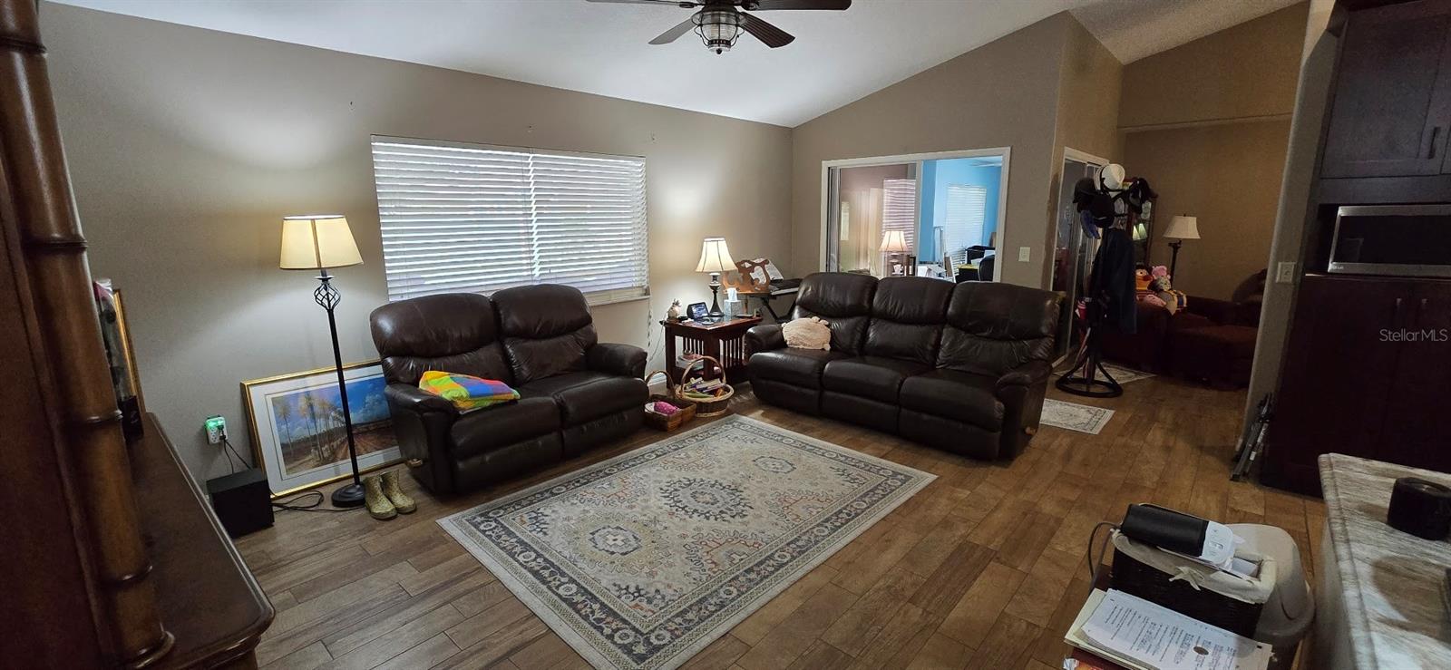 336 LAKECREST DR, TAVARES, FL, 32778