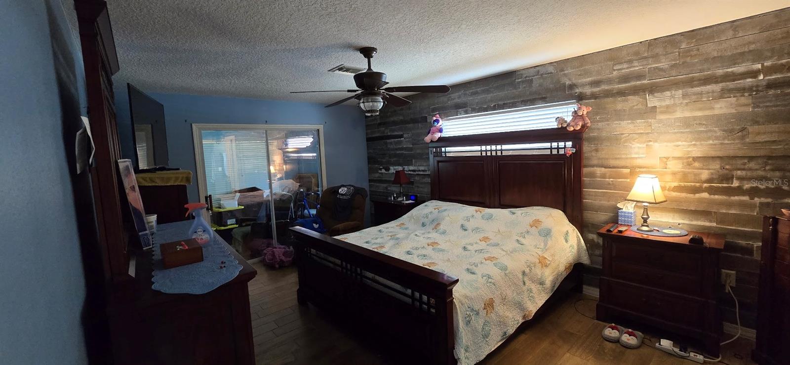 336 LAKECREST DR, TAVARES, FL, 32778
