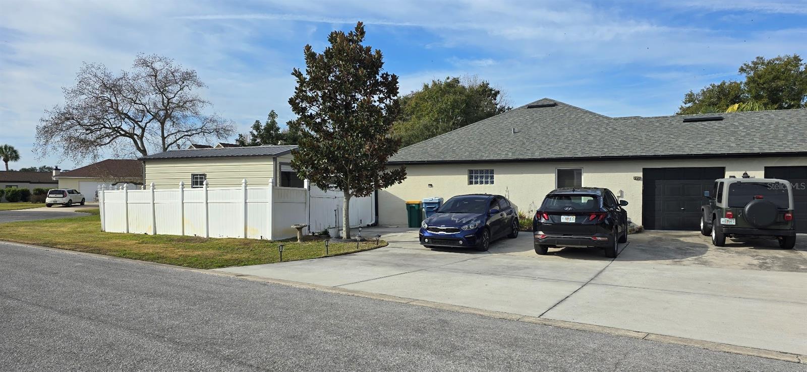336 LAKECREST DR, TAVARES, FL, 32778