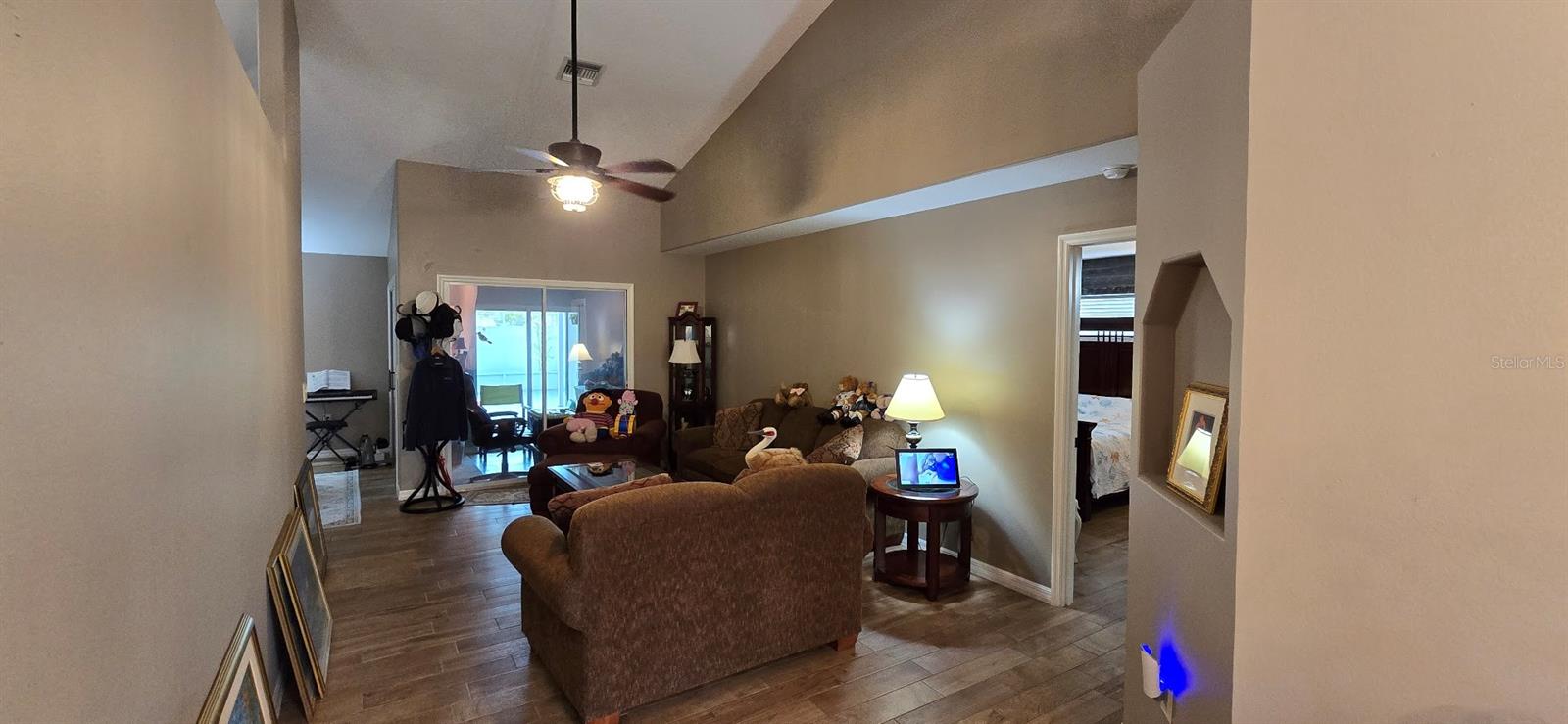 336 LAKECREST DR, TAVARES, FL, 32778