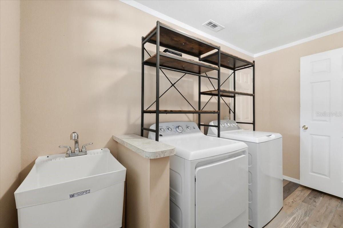 4205 N COMBEE RD, LAKELAND, FL, 33805