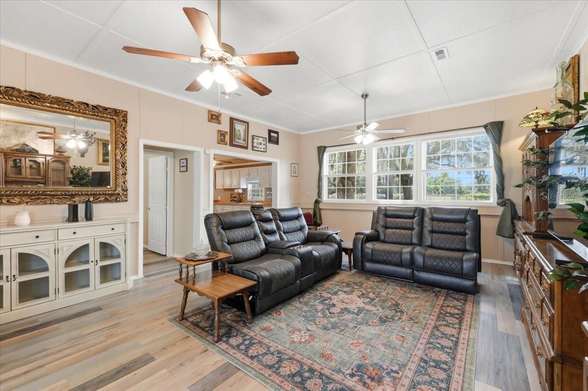 4205 N COMBEE RD, LAKELAND, FL, 33805