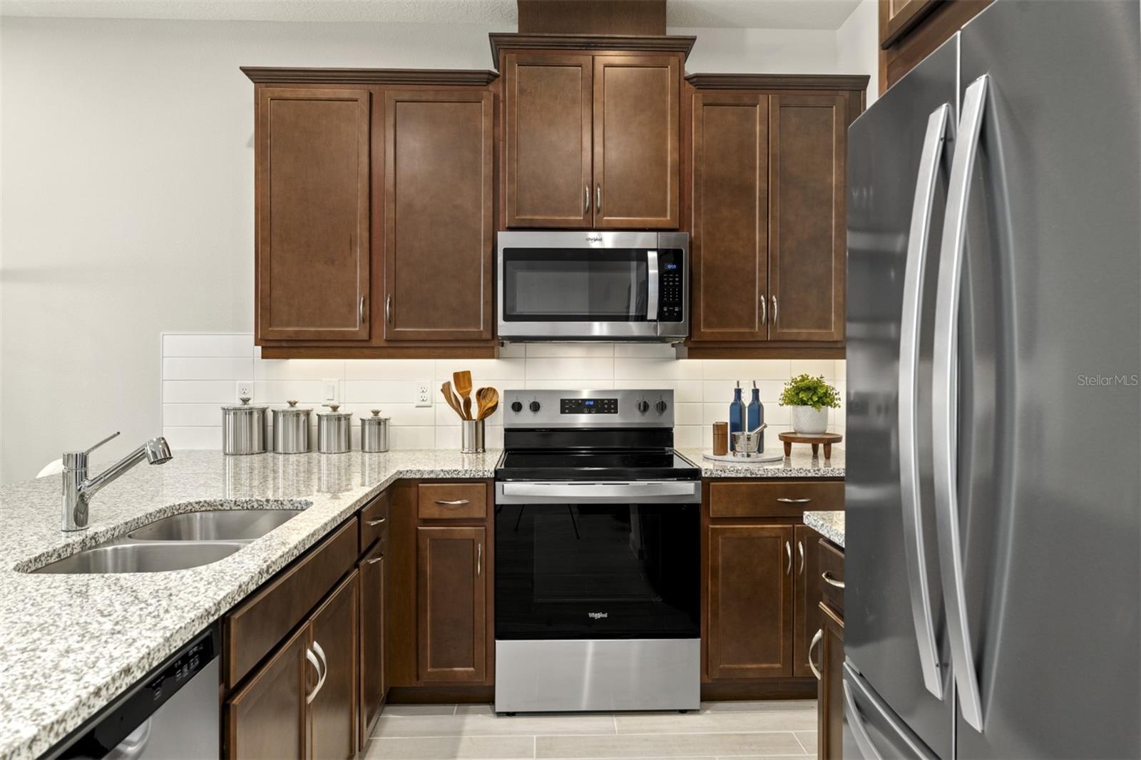 145 RAINWOOD ST, GROVELAND, FL, 34736