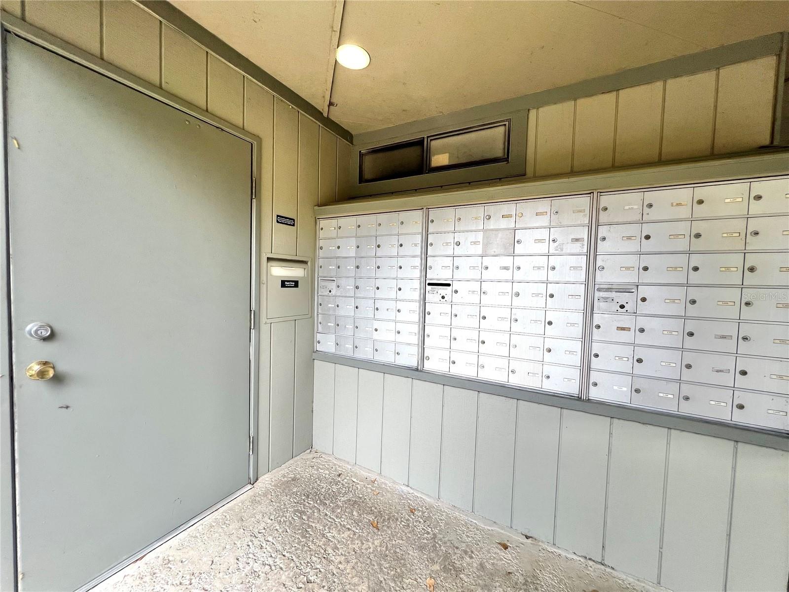 81 SE 16TH AVE #D101, GAINESVILLE, FL, 32601