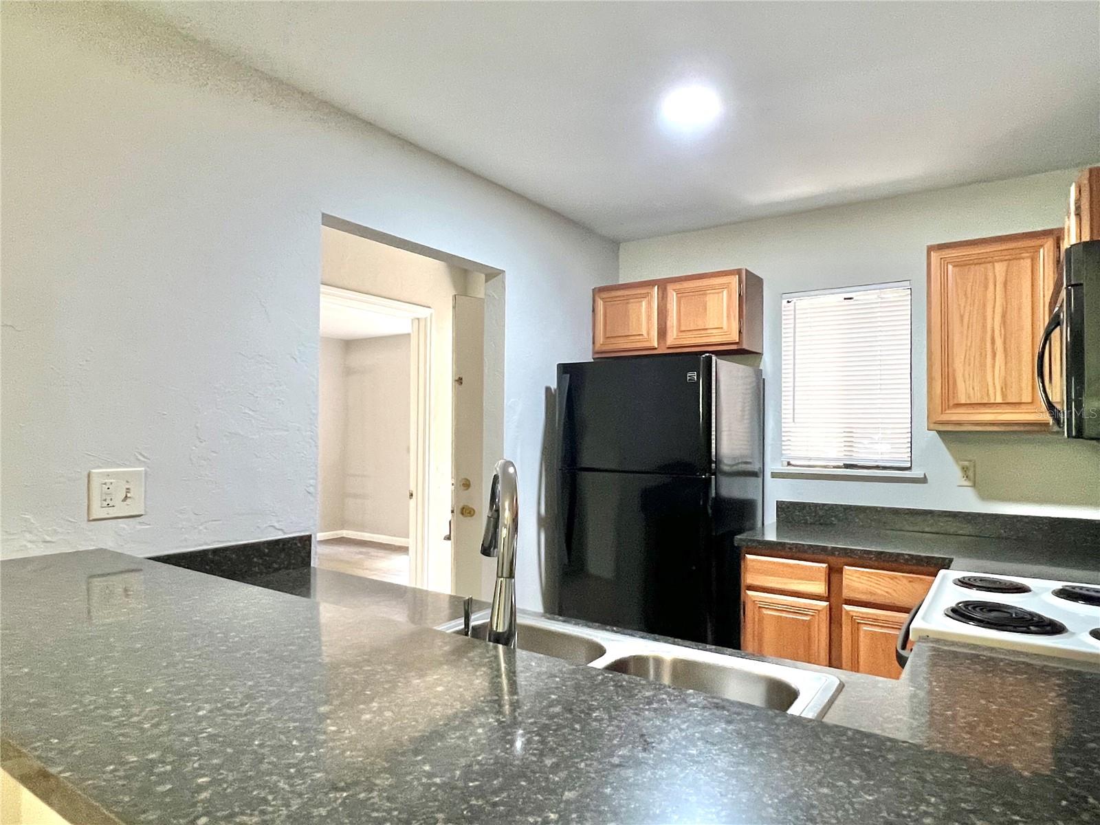 81 SE 16TH AVE #D101, GAINESVILLE, FL, 32601