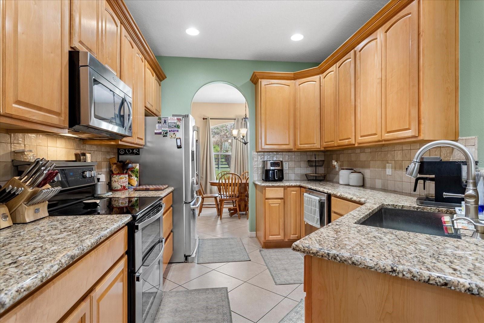 31518 NUTMEG AVE, EUSTIS, FL, 32736