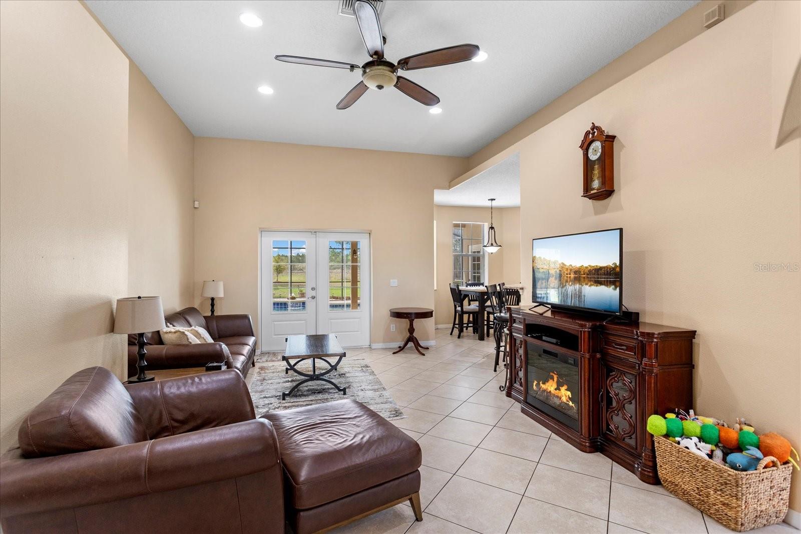 31518 NUTMEG AVE, EUSTIS, FL, 32736