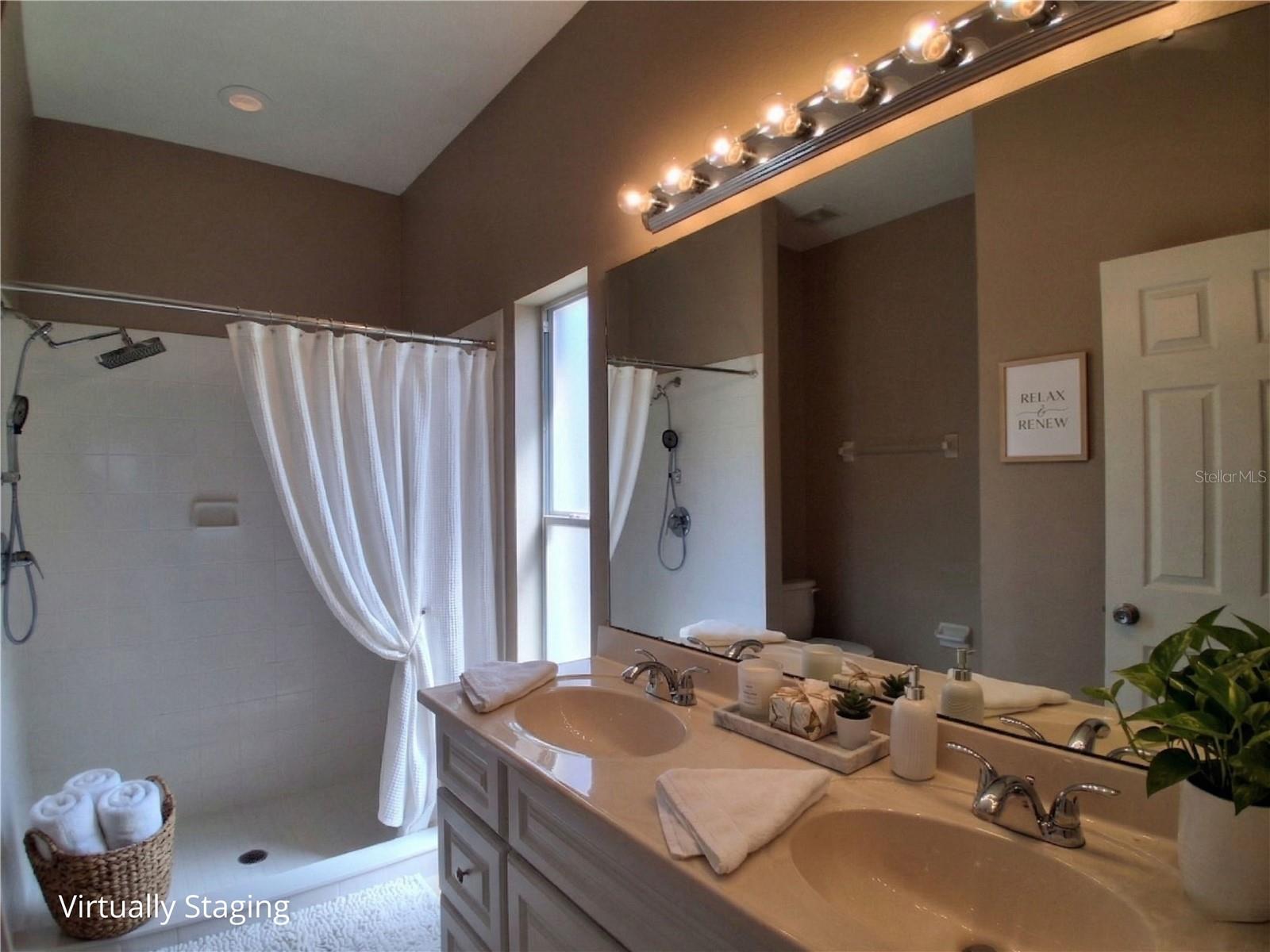 325 PIANO LN, DAVENPORT, FL, 33896
