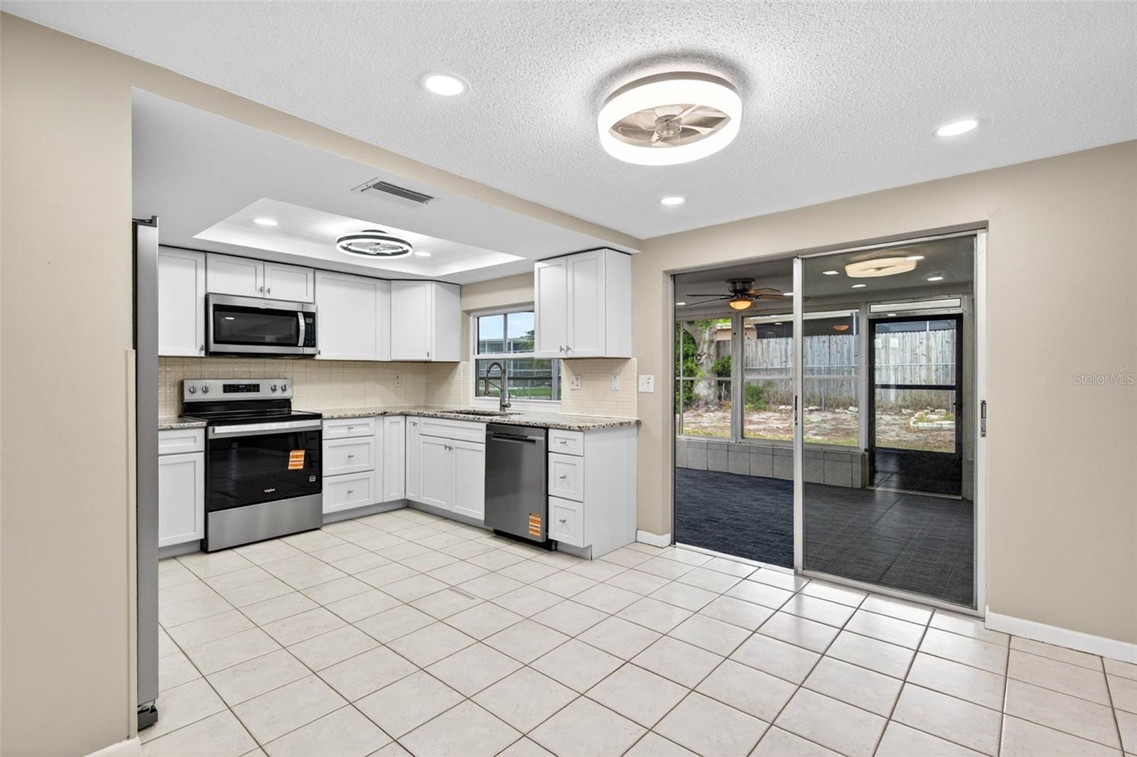 8915 STERLING LN, PORT RICHEY, FL, 34668