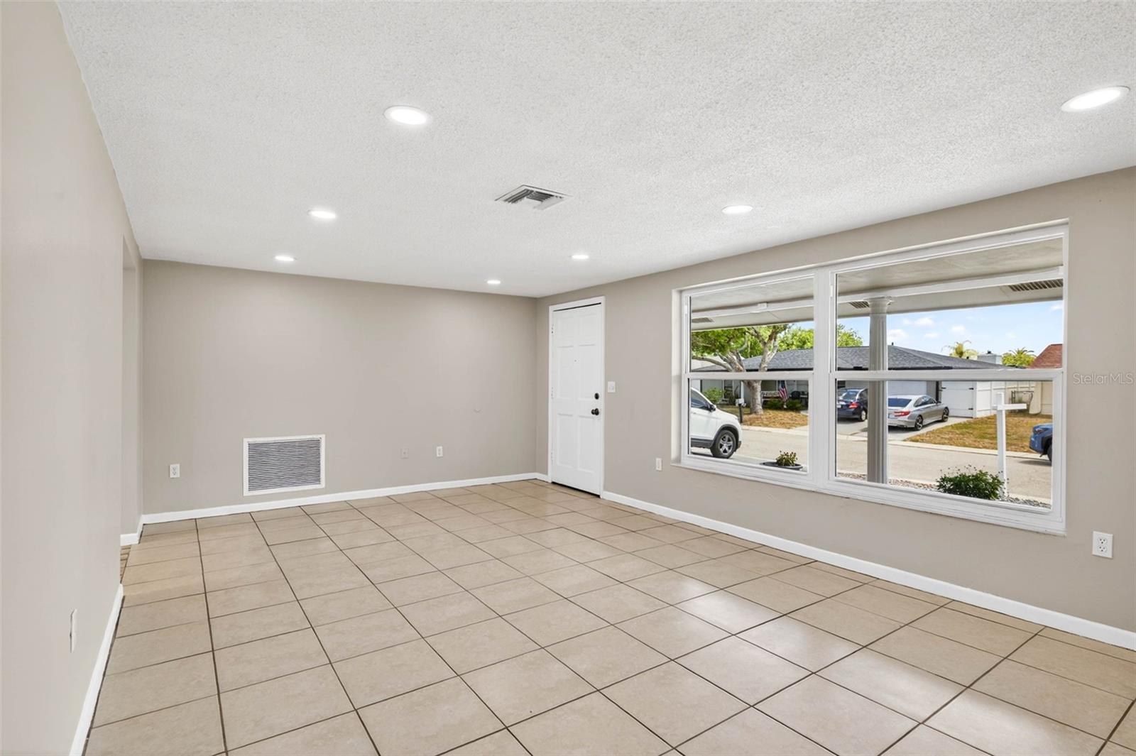 8915 STERLING LN, PORT RICHEY, FL, 34668