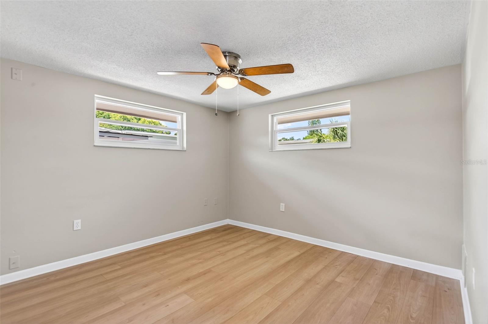 8915 STERLING LN, PORT RICHEY, FL, 34668