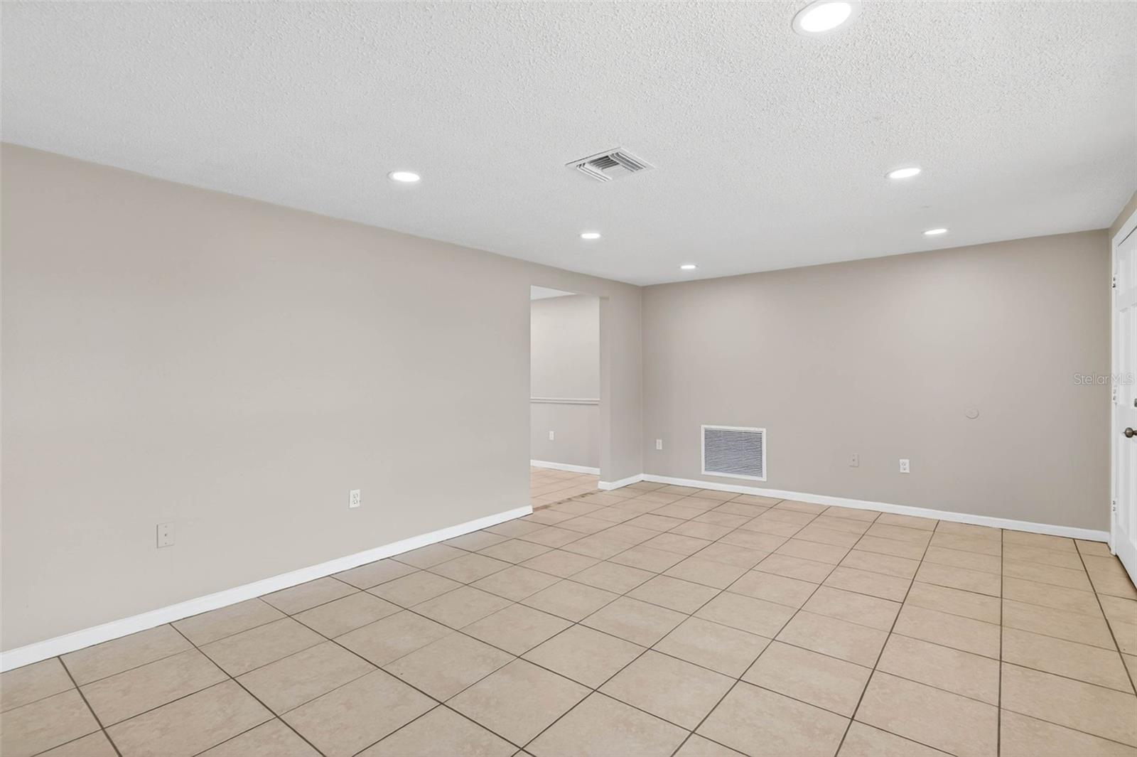 8915 STERLING LN, PORT RICHEY, FL, 34668