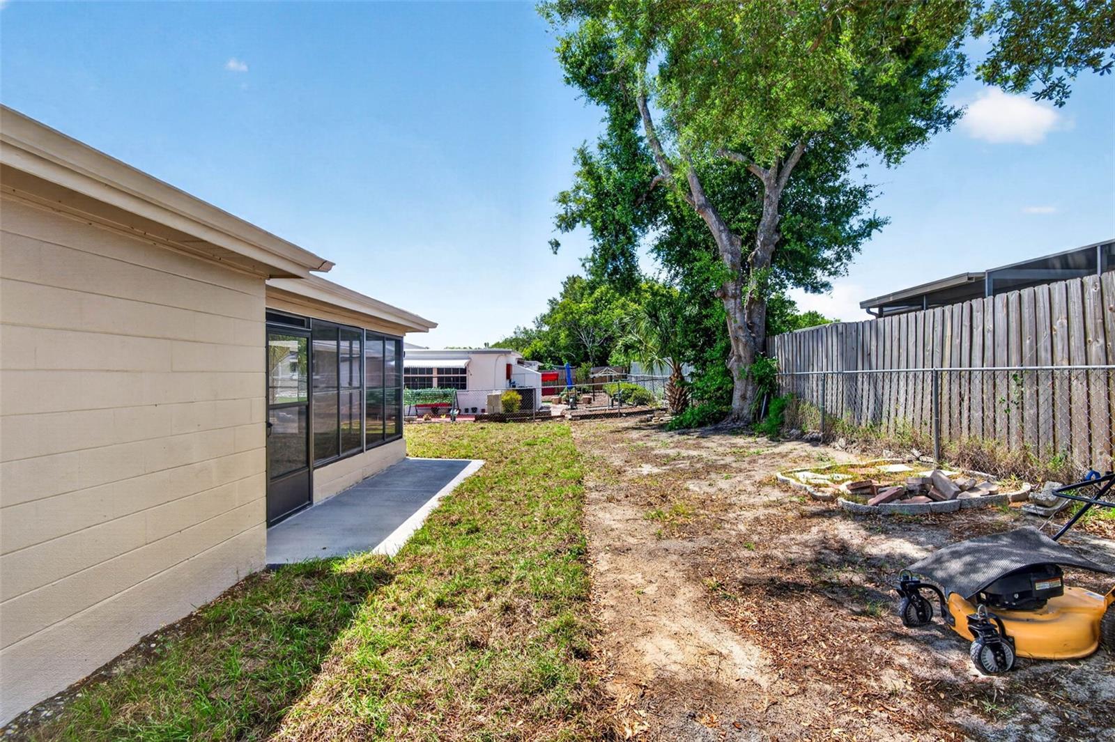 8915 STERLING LN, PORT RICHEY, FL, 34668