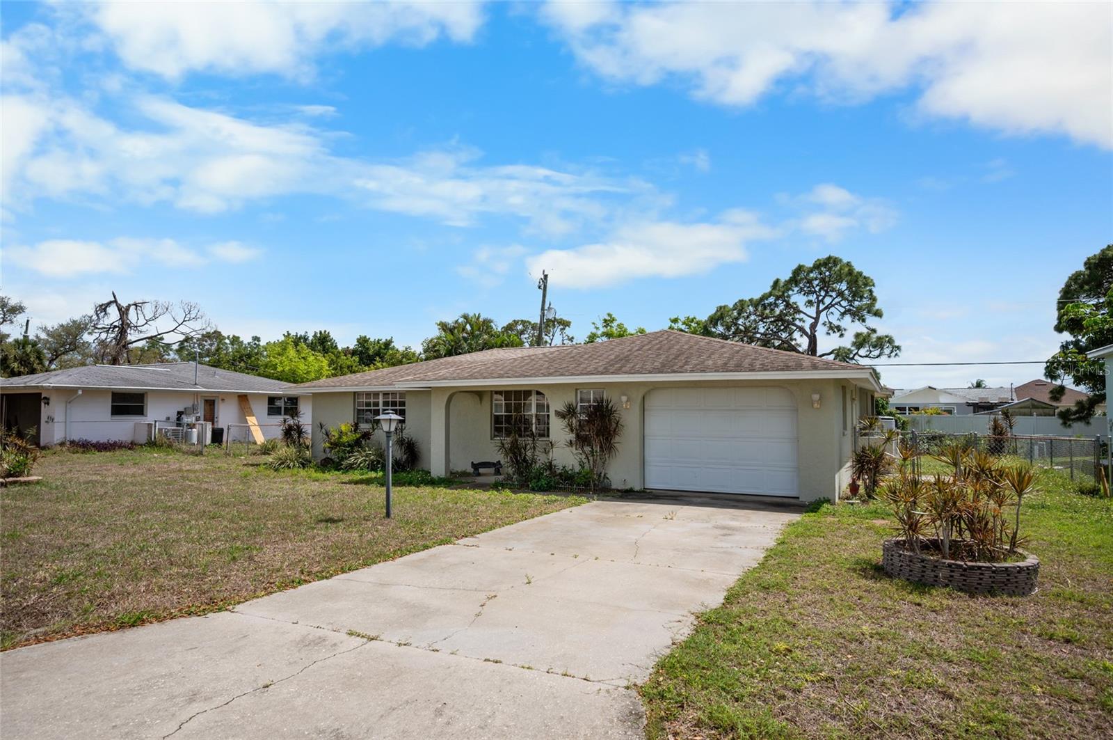 901 PONDEROSA RD, VENICE, FL, 34293