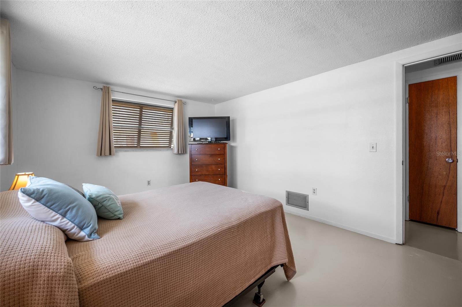 901 PONDEROSA RD, VENICE, FL, 34293