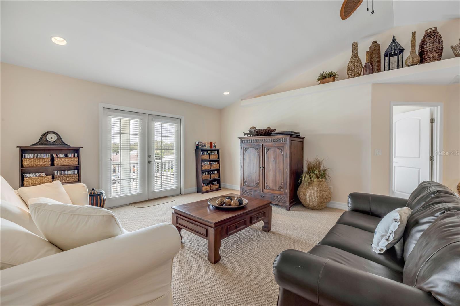 708 OCEAN AVE, NEW SMYRNA BEACH, FL, 32169