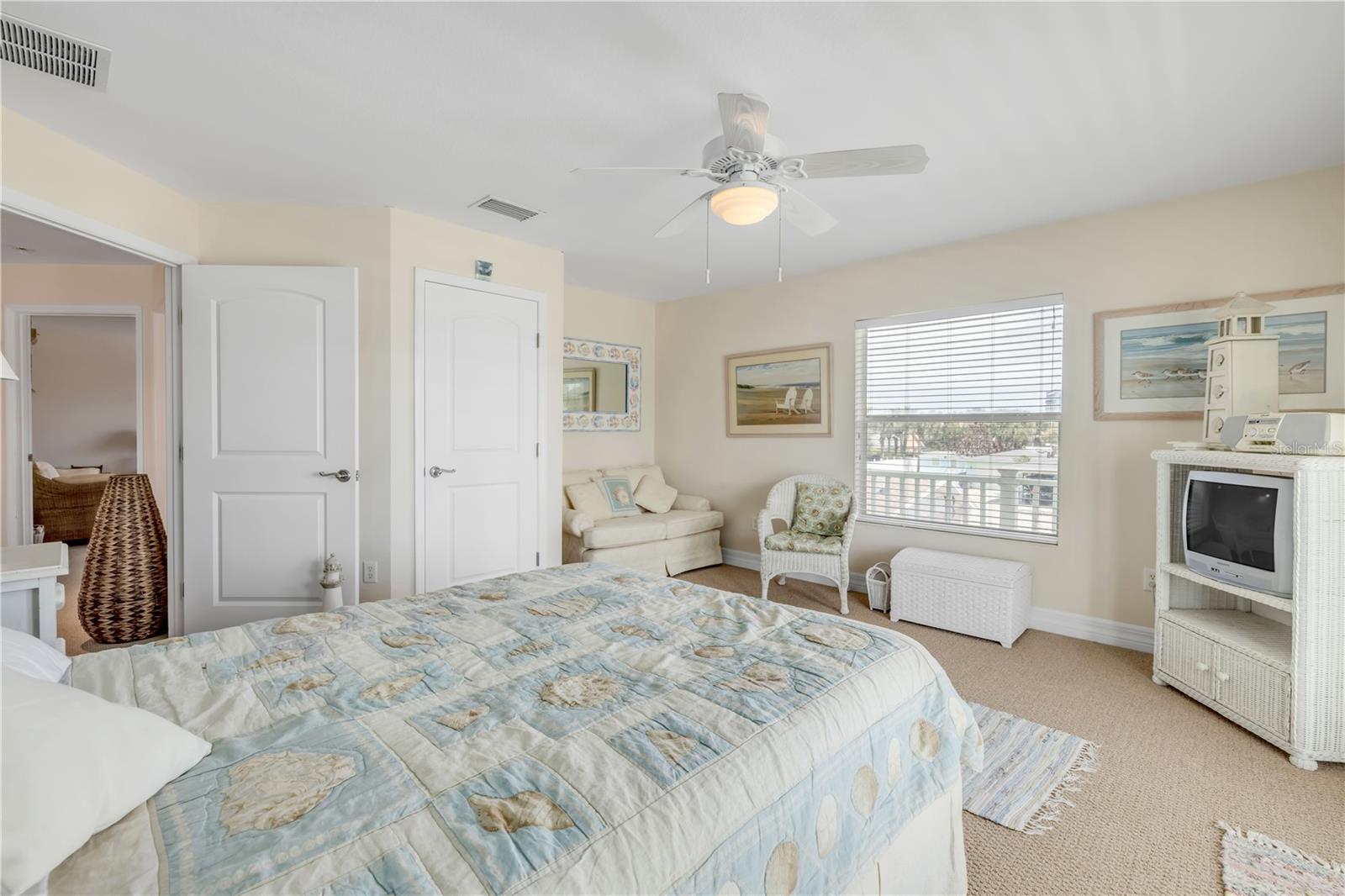 708 OCEAN AVE, NEW SMYRNA BEACH, FL, 32169