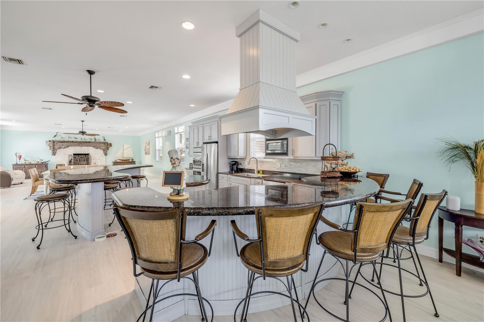 708 OCEAN AVE, NEW SMYRNA BEACH, FL, 32169