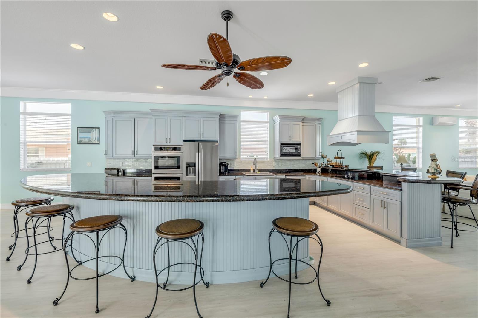 708 OCEAN AVE, NEW SMYRNA BEACH, FL, 32169