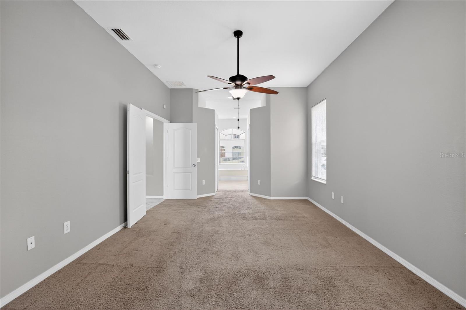 3725 HOLLOW WOOD DR, VALRICO, FL, 33596