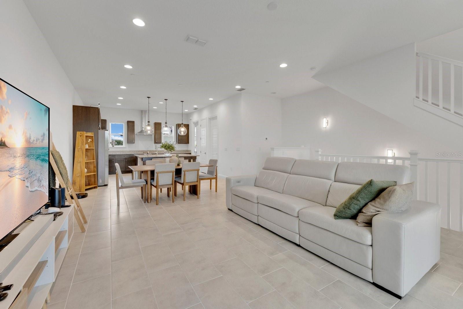 9868 BUCKLOW HILL DR, ORLANDO, FL, 32832