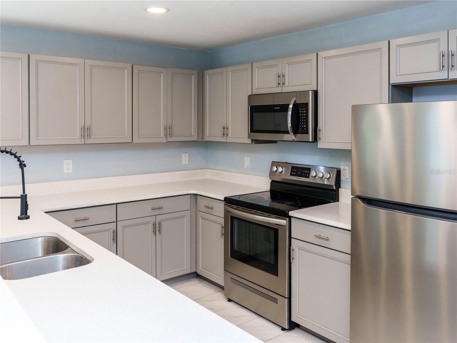 133 W PARK AVE #B, LAKE WALES, FL, 33853