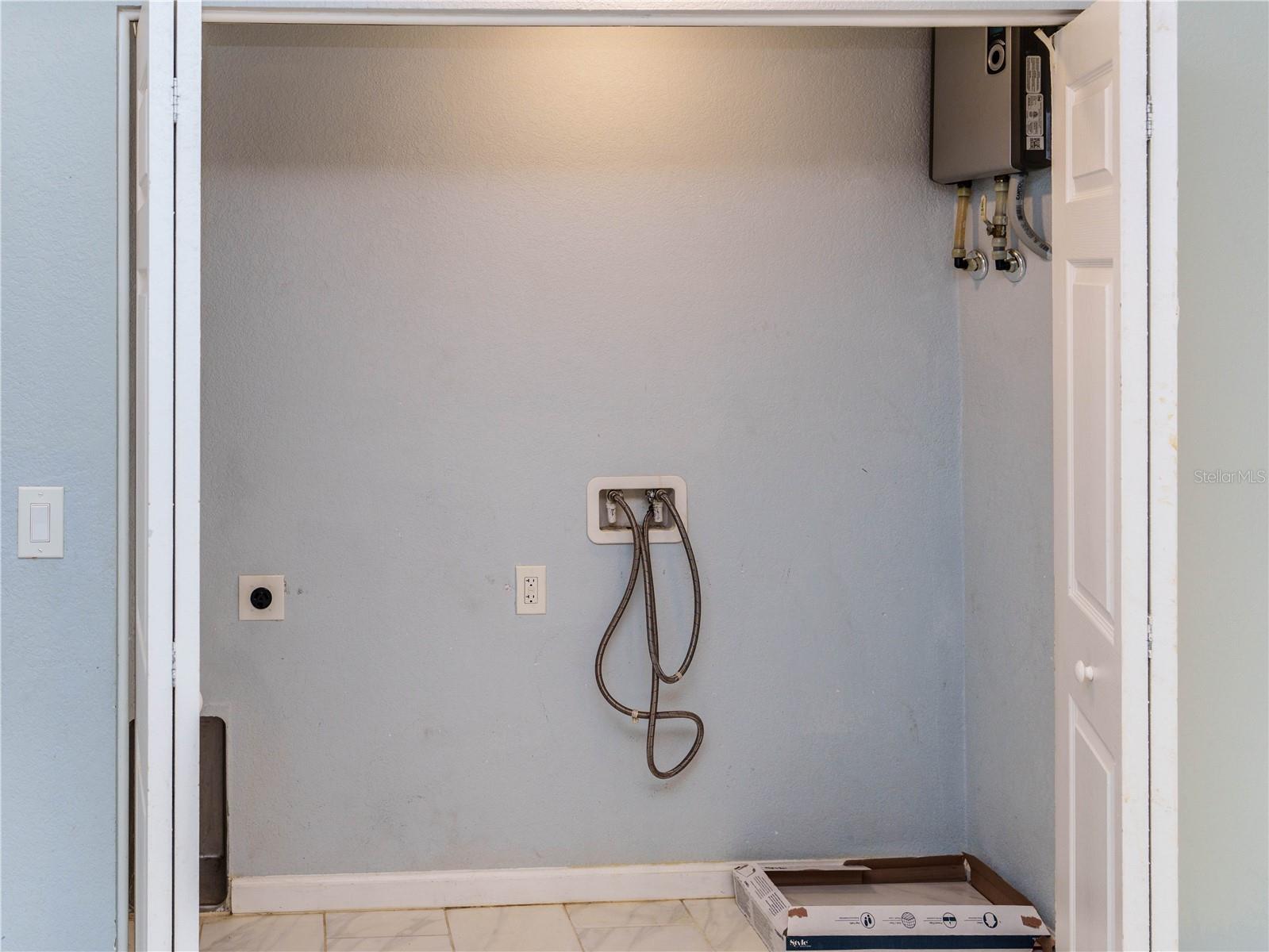 133 W PARK AVE #B, LAKE WALES, FL, 33853