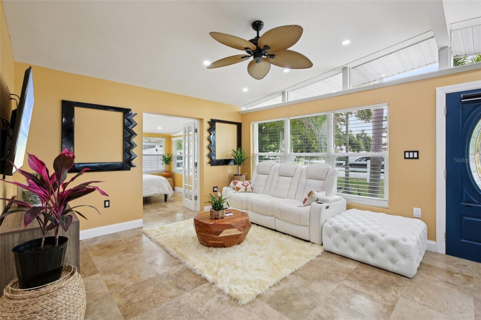 3925 PRADO DR, SARASOTA, FL, 34235