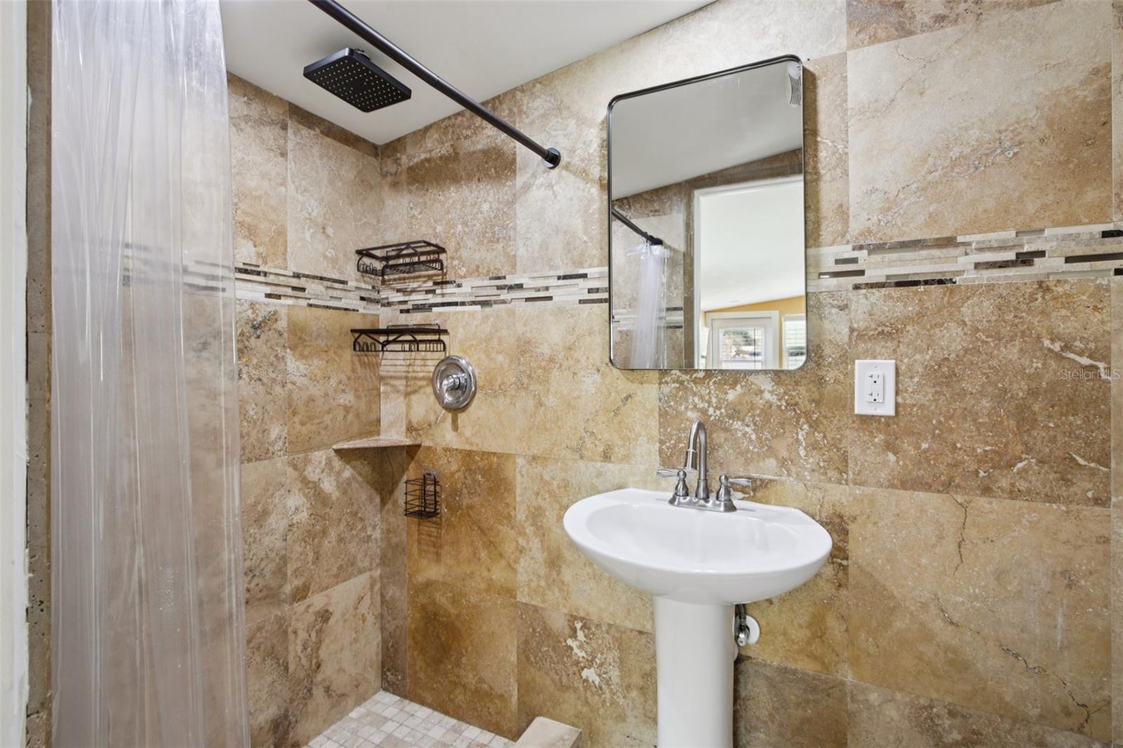 3925 PRADO DR, SARASOTA, FL, 34235