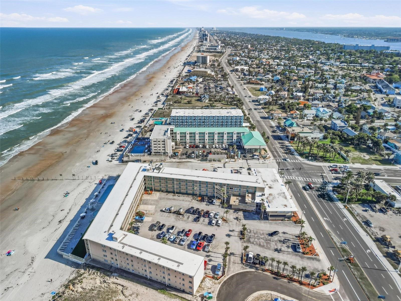 219 S ATLANTIC AVE #401, DAYTONA BEACH, FL, 32118