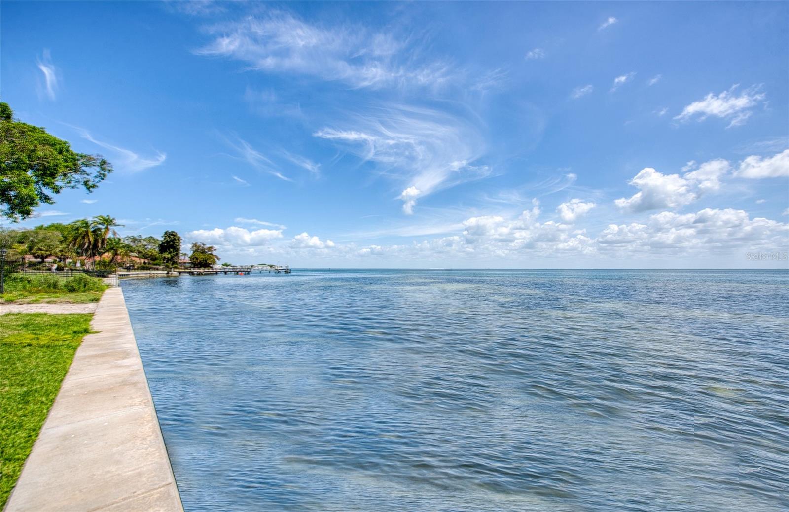 5926 BAHAMA SHORES DR S, ST PETERSBURG, FL, 33705