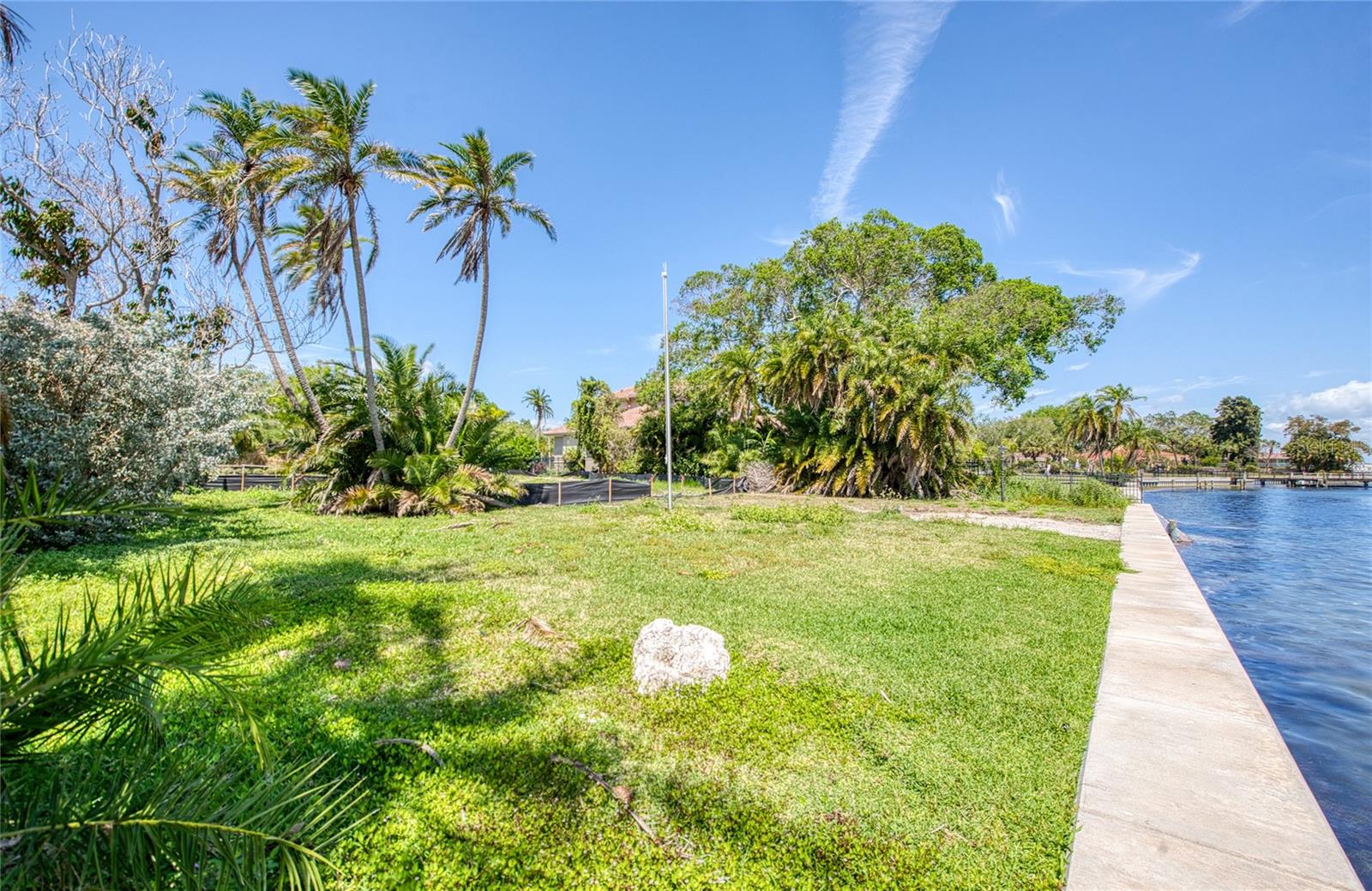 5926 BAHAMA SHORES DR S, ST PETERSBURG, FL, 33705