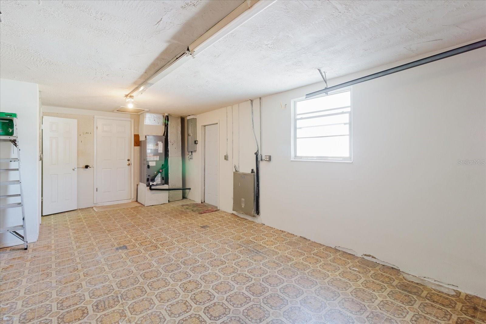 3338 HOOVER DR, HOLIDAY, FL, 34691