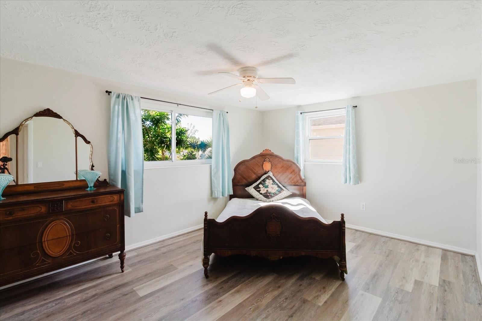 3338 HOOVER DR, HOLIDAY, FL, 34691