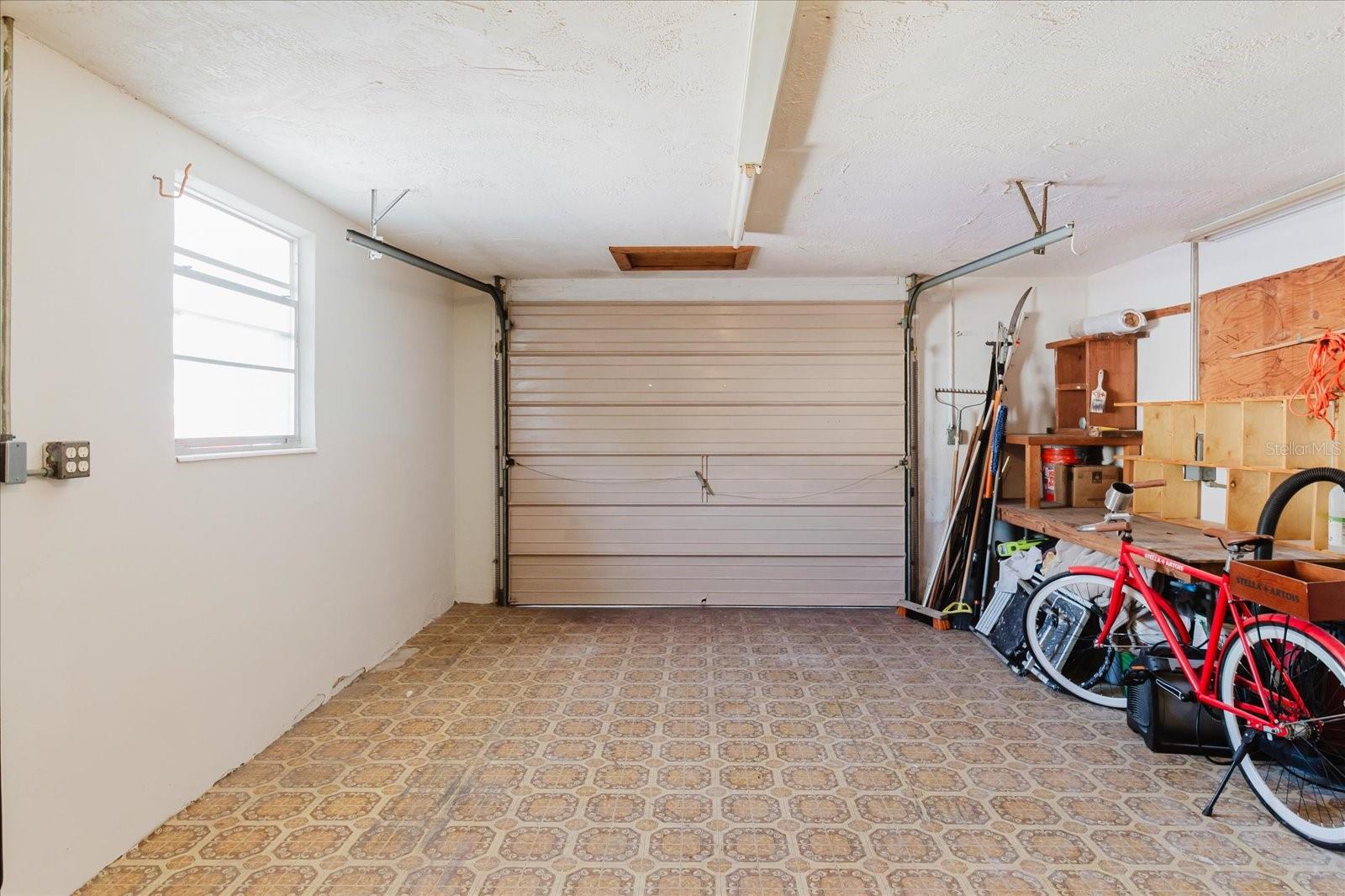 3338 HOOVER DR, HOLIDAY, FL, 34691