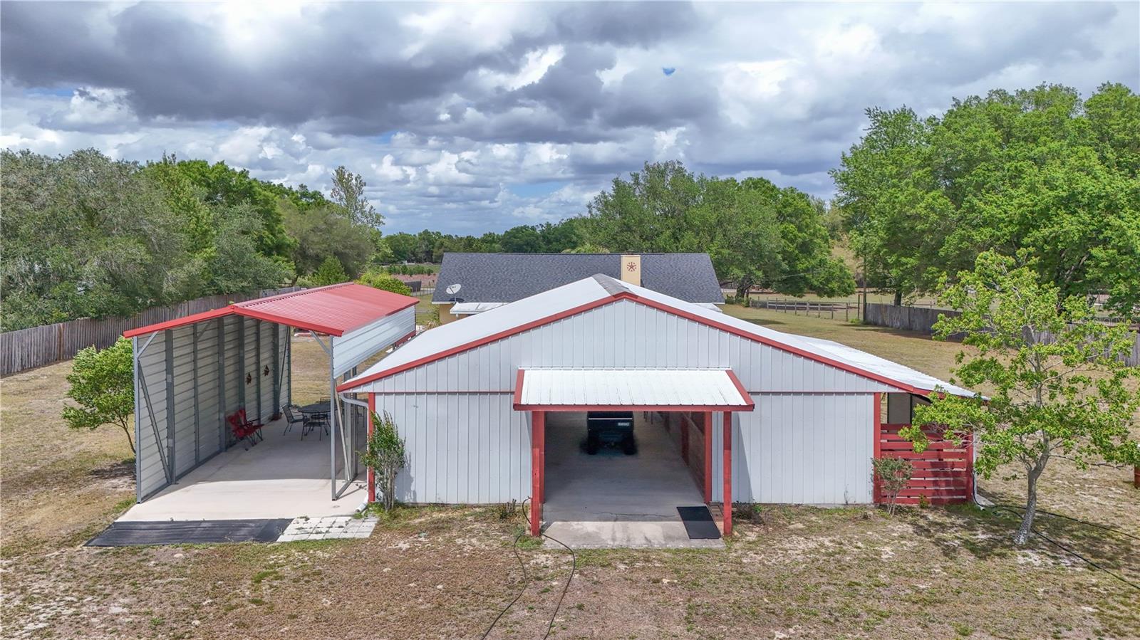 23440 OAK LN, SORRENTO, FL, 32776