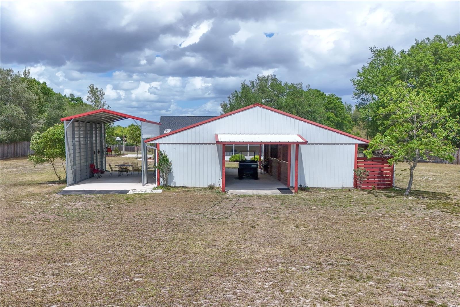23440 OAK LN, SORRENTO, FL, 32776