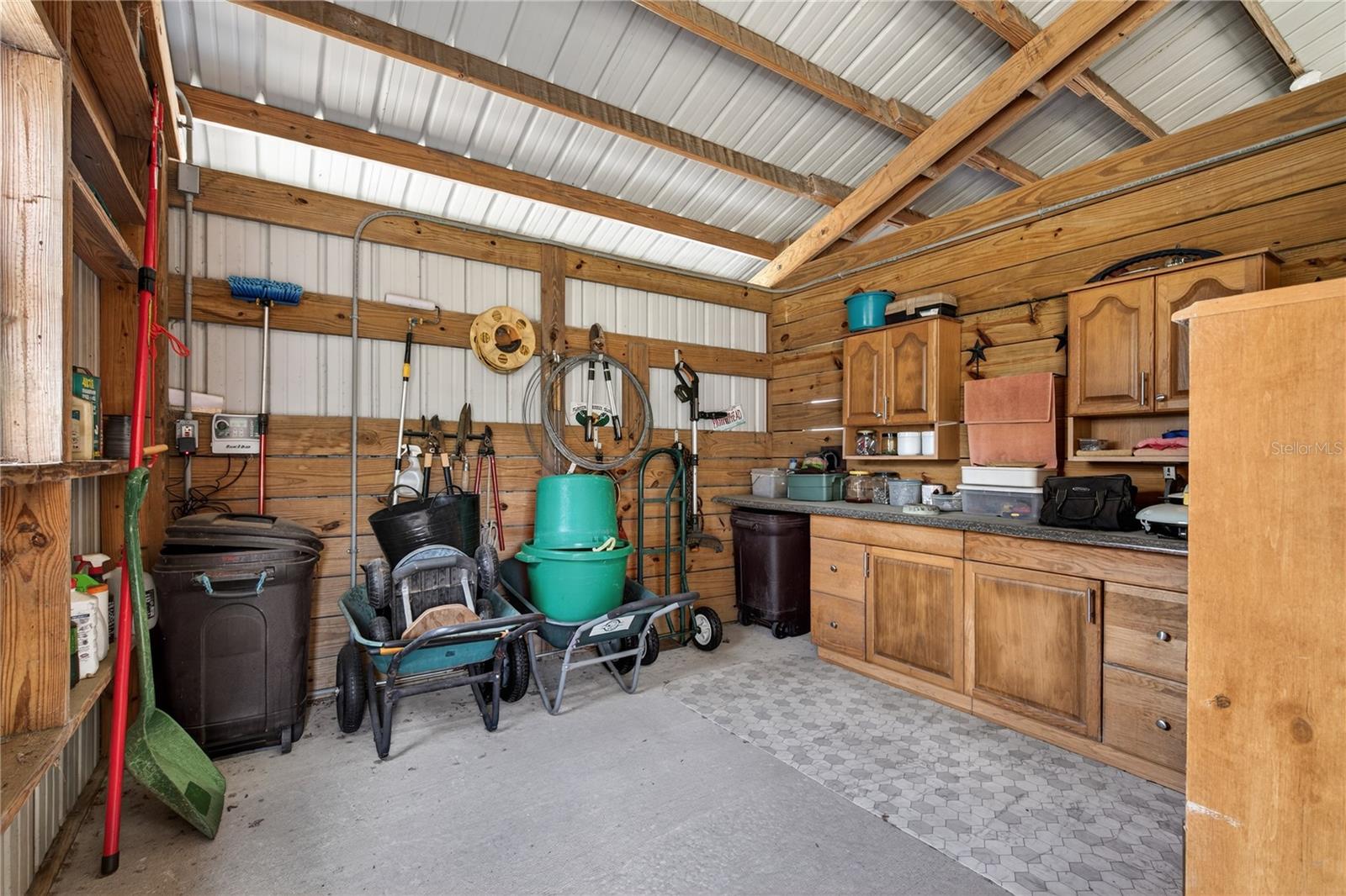 23440 OAK LN, SORRENTO, FL, 32776
