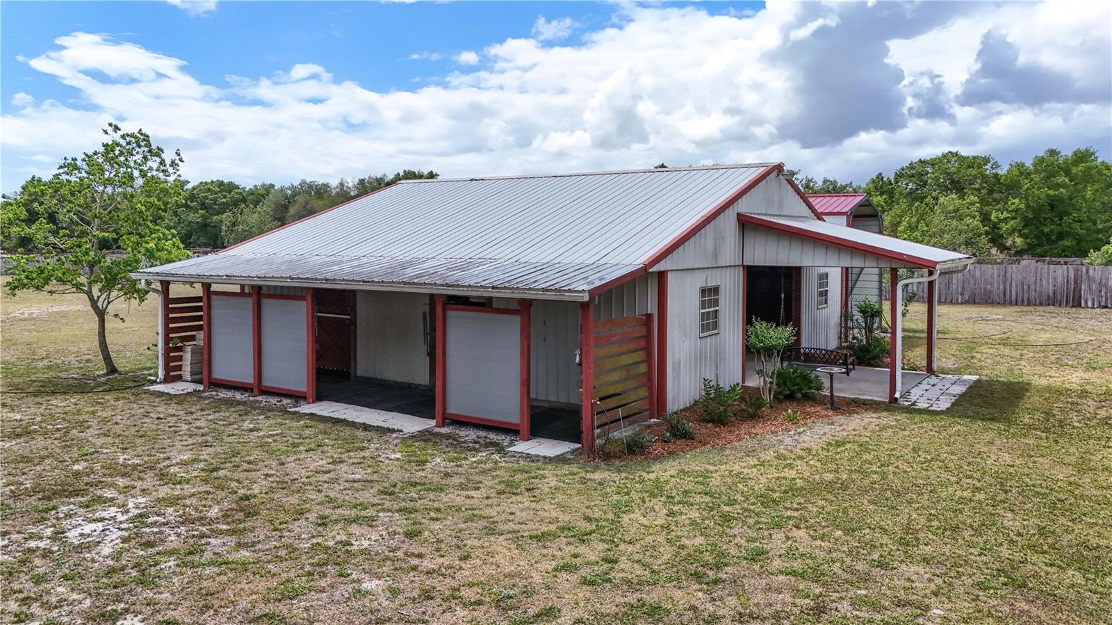 23440 OAK LN, SORRENTO, FL, 32776